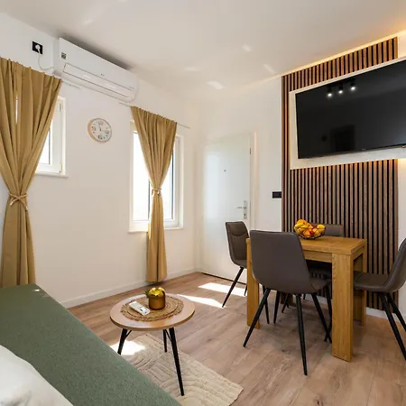 Apartment Mikulic