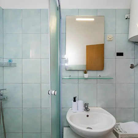Mikulic Apartment
