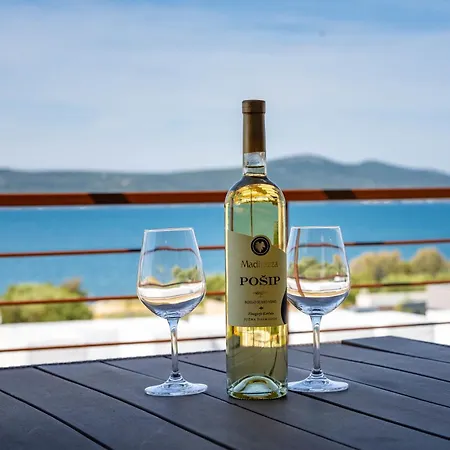 Mikulic * Sveti Petar (Zadar)